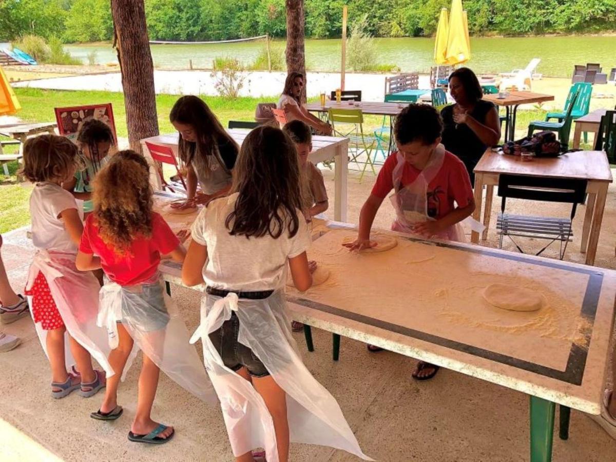 Camping Les Lacs D'Armagnac Bretagne-d'Armagnac Exterior foto